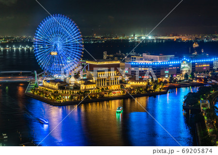 神奈川県 デートスポット みなとみらいの夜景の写真素材