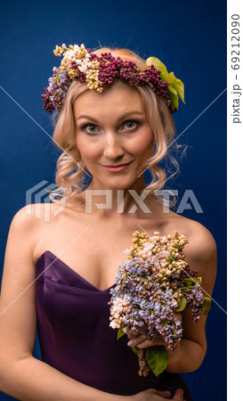 Predestined wonderful in a lilac wreath with a beautiful smile, with white daylight 69212090