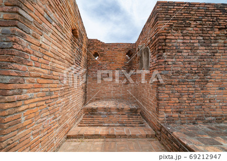 Old ruins of a temple in Phra Nakhon Si Ayutthaya province near Old ruins of a temple in Phra Nakhon Si Ayutthaya province near 69212947