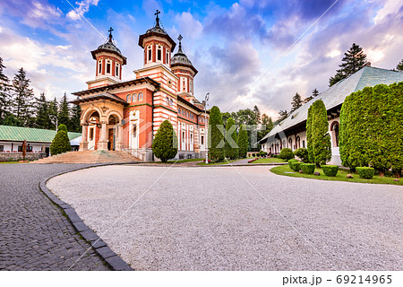 Bran Castle, Romania, Transylvania 69214965