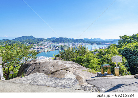 広島県尾道市 尾道水道と鼓岩の写真素材