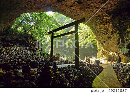 天岩戸神社の天安河原 69215887