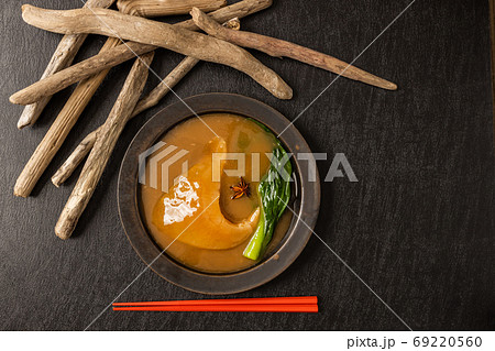 ふかひれの姿煮 luxury Chinese cuisine Shark fin simmered ふかひれの姿煮 luxury Chinese cuisine Shark fin simmered 69220560