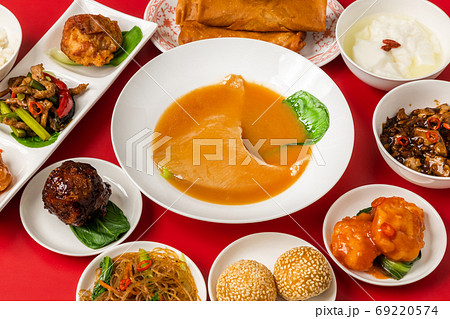 ふかひれの姿煮　luxury Chinese cuisine Shark fin simmered 69220574