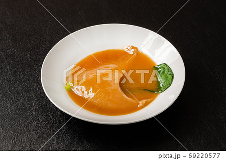 ふかひれの姿煮　luxury Chinese cuisine Shark fin simmered 69220577