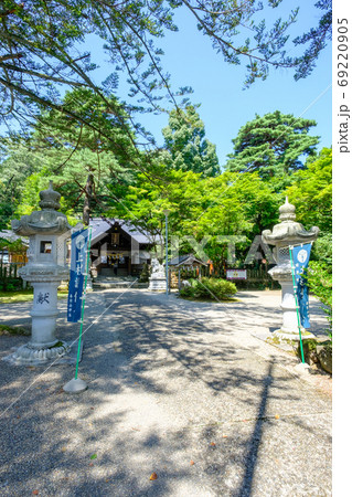 春日山城跡の風景:春日山神社 春日山城跡の風景:春日山神社 69220905