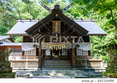 春日山城跡の風景:春日山神社 春日山城跡の風景:春日山神社 69220996