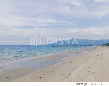 Doc Let beach with white sand, Vietnam Doc Let beach with white sand, Vietnam 69223490