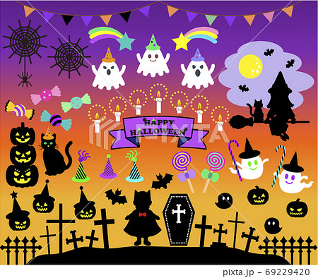 夕焼け空を背景にした、可愛いハロウィンの素材【セット】 69229420