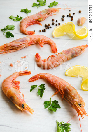 Fresh raw prawn with spice and herbs 69229654