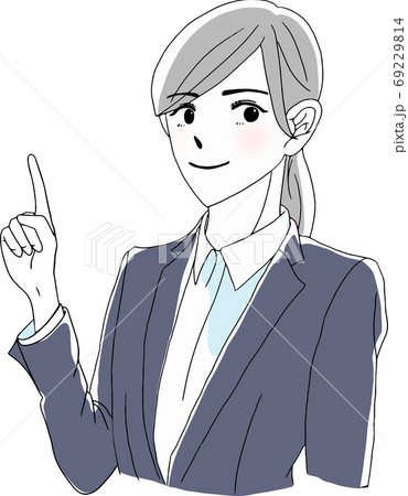 スーツ姿で指を差し出し案内・説明しているロングヘアのきれいな女性　ビジネスウーマン 69229814