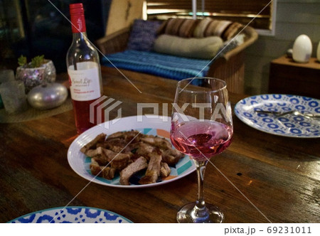 一軒家を借り切ってBBQ 69231011