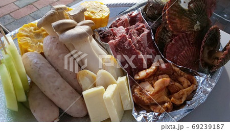 バーベキュー食材 69239187