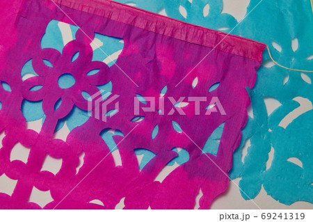 メキシコの切り絵 パペル・ピカード Papel Picado メキシコの切り絵 パペル・ピカード Papel Picado 69241319