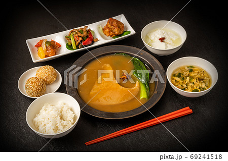 中華料理　Delicious Chinese food group photo 69241518