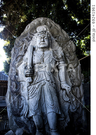 目黒不動尊・瀧泉寺の不動明王像【寺社イメージ】 69241961