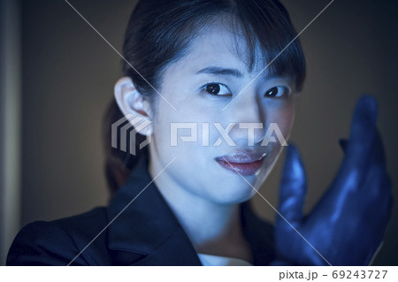スパイ　女性 69243727