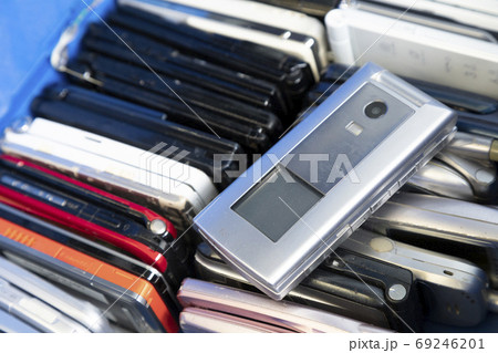 携帯電話 69246201