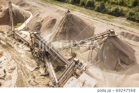 Crushed stone quarry 69247568
