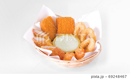 Menu seafood cooked in the restaurant 69248467