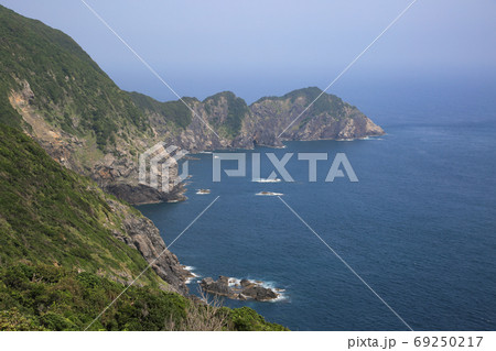 愛媛県愛南町　鼻面岬の風景 69250217