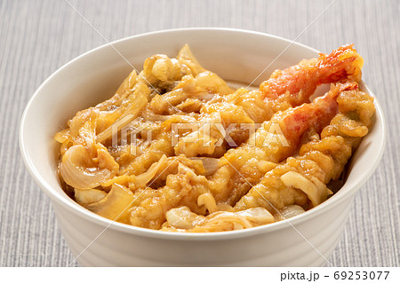 天とじ丼。 69253077