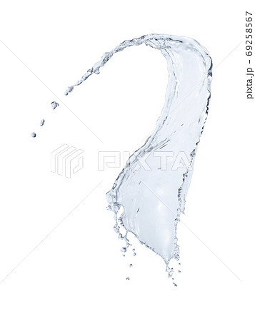 白い背景の水のスプラッシュ 69258567