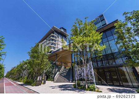 立川 グリーンスプリングスのエントランス 69262575