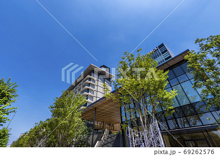 立川 グリーンスプリングスのエントランス 69262576