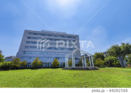 立川 緑町公園とハローワーク立川のビルディング 立川 緑町公園とハローワーク立川のビルディング 69262588