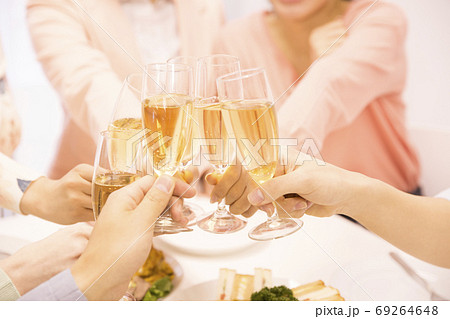 パーティーイメージ パーティーイメージ 69264648