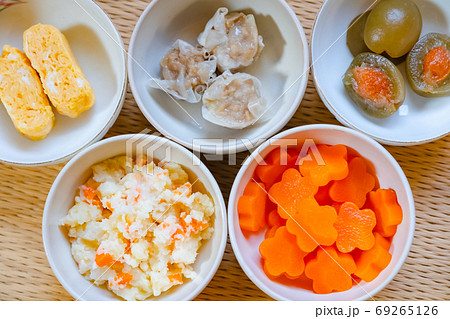 手作りのお惣菜 小鉢 手作りのお惣菜 小鉢 69265126