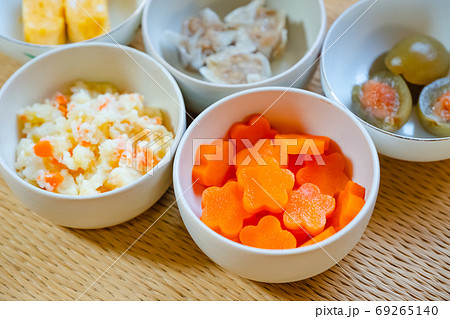 手作りのお惣菜 小鉢 手作りのお惣菜 小鉢 69265140