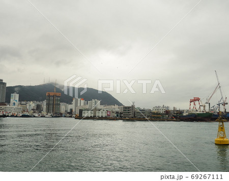 韓国　釜山の風景 69267111