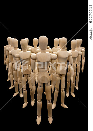 集団 密接する人々 集団 密接する人々 69270515