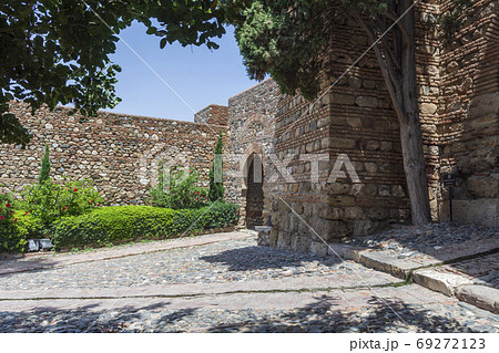 the roman theater of malaga and its surroundings 69272123
