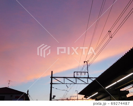 夕景 夕焼け 桜上水駅 夕景 夕焼け 桜上水駅 69274487