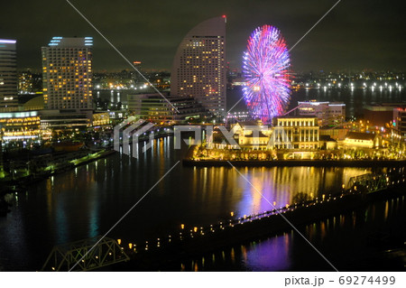 みなとみらいの夜景 69274499