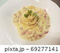 パスタ スパゲッティ 料理 69277141