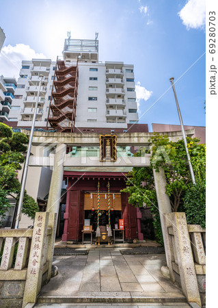 日本の東京都市景観　日本橋七福神の笠間稲荷神社（寿老神）＝中央区日本橋浜町 69280703