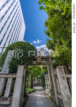 日本の東京都市景観　日本橋七福神の笠間稲荷神社（寿老神）＝中央区日本橋浜町 69280905