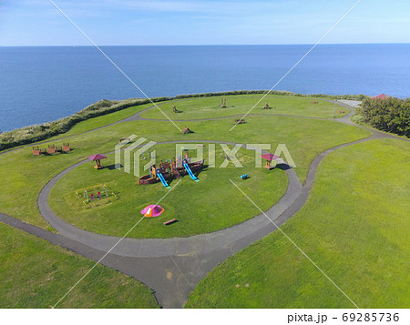 北海道乙部町の元和台海浜公園を空撮 69285736