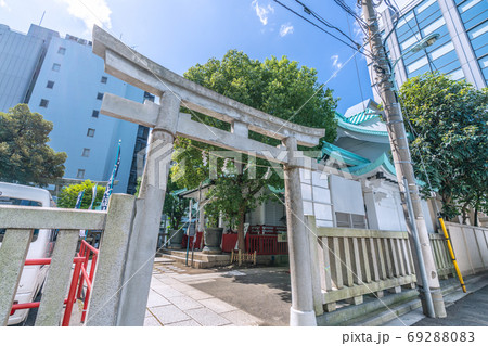 日本の東京都市景観　日本橋七福神の椙森神社（恵比寿神）＝中央区日本橋堀留町 69288083