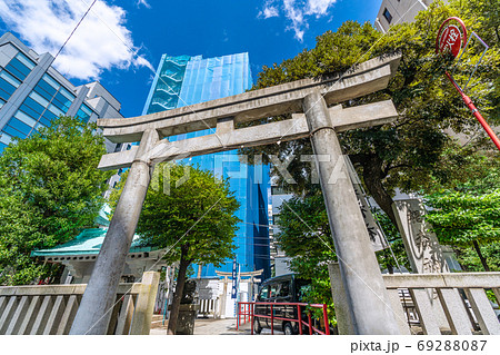 日本の東京都市景観　日本橋七福神の椙森神社（恵比寿神）＝中央区日本橋堀留町 69288087