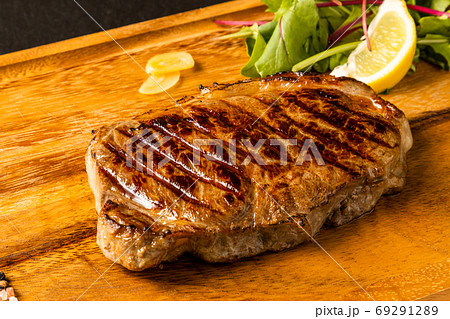 ステーキ Japanese beef high quality steak 69291289
