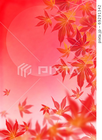 紅葉するもみじと落ち葉と満月 背景イラスト 赤のイラスト素材