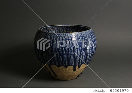 呉須流釉 花器 骨董品 呉須流釉 花器 骨董品 69301970