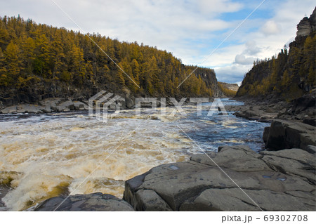 River Moiero and Siberian taiga in the autumn River Moiero and Siberian taiga in the autumn 69302708