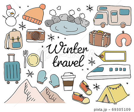 冬旅行の手書きのイラストのセット おしゃれ 旅 トラベル 観光 冬休み 雪 温泉 かわいいのイラスト素材