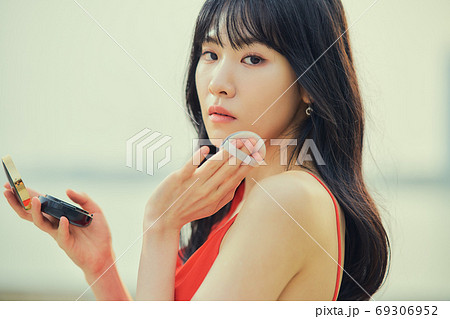 女性 女 女の子 69306952